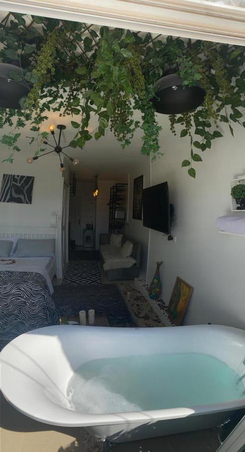 Pyramids View Relaxation Apartment